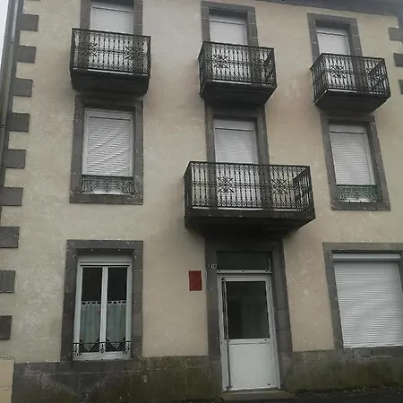 Idéalement Situé Appartamento